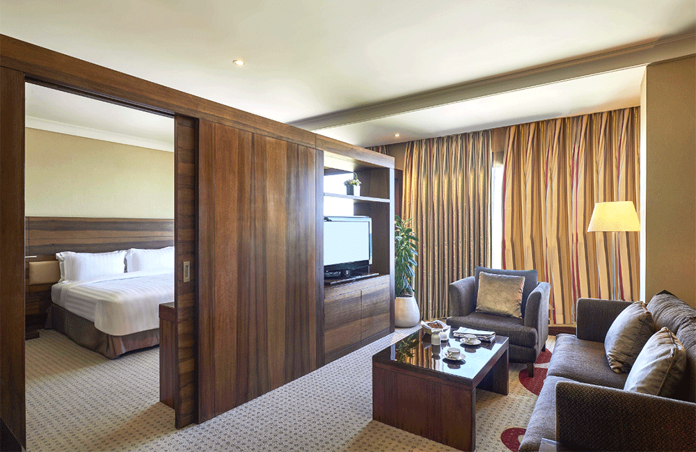 Executive Suite with City View